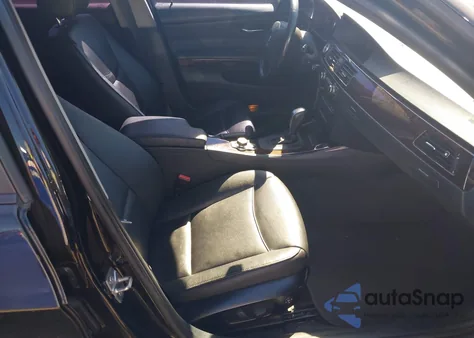 2011 BMW 328I xDrive z USA, uszkodzony, nr VIN WBAPK5C54BF124721